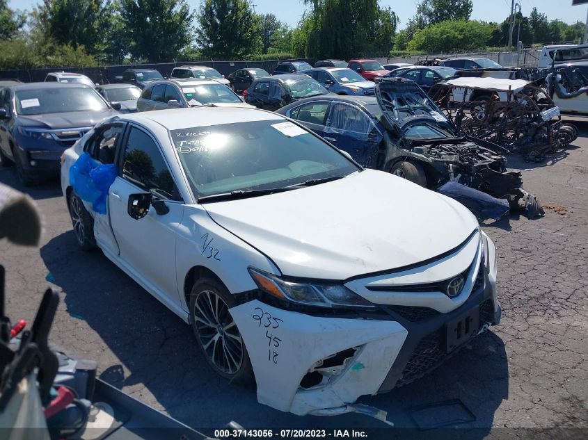 2018 TOYOTA CAMRY LE/SE/XLE/L - 4T1B11HK6JU010684