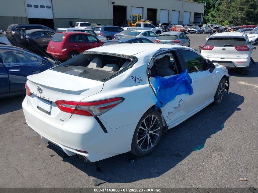 2018 TOYOTA CAMRY LE/SE/XLE/L - 4T1B11HK6JU010684