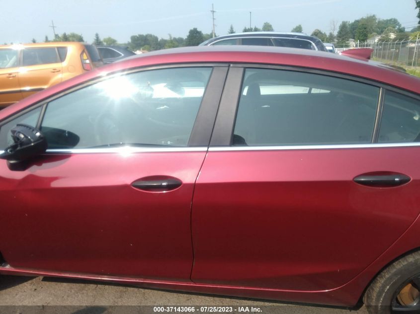 2017 CHEVROLET CRUZE LT - 1G1BE5SM2H7147889