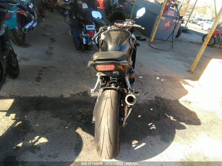 2014 HONDA CBR650 F - MLHRC741XE5000055