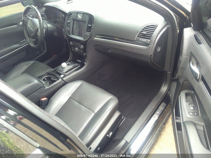 VIN 2C3CCABG2LH175536 2020 CHRYSLER 300 300S