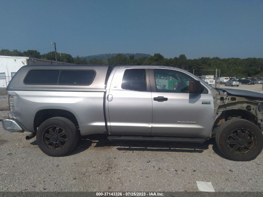 2015 TOYOTA TUNDRA 4WD TRUCK SR/SR5/TRD PRO 5TFUW5F15FX482963