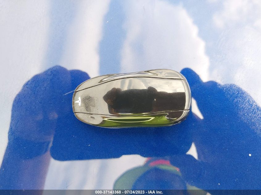 2016 TESLA MODEL S 90D/70D/75D/60D/85D - 5YJSA1E21GF170420