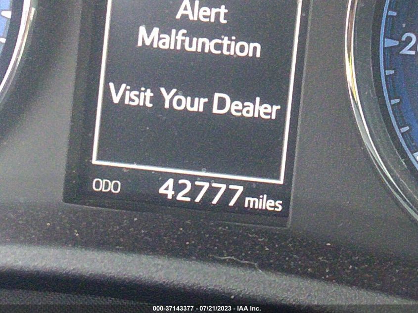 2018 TOYOTA COROLLA L/LE/XLE/SE/XSE - 2T1BURHE5JC977398