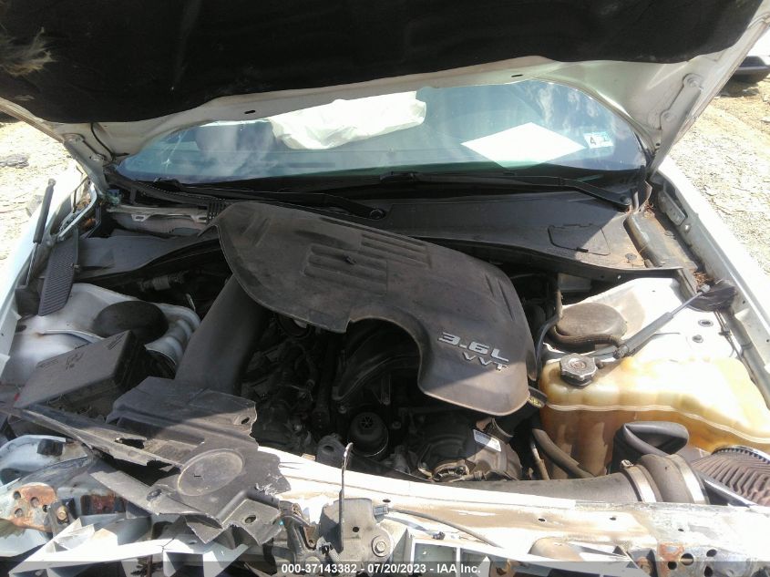 2016 CHRYSLER 300 300S - 2C3CCAGG2GH182727