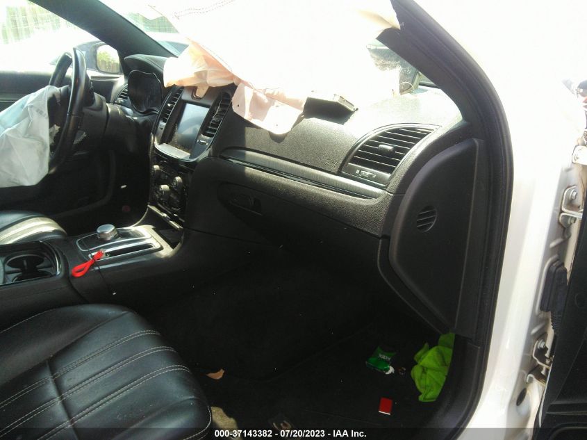 2016 CHRYSLER 300 300S - 2C3CCAGG2GH182727