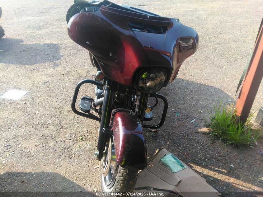 VIN 1HD1KRC10JB633688 2018 HARLEY-DAVIDSON FLHXS STREET GLIDE SPECIAL