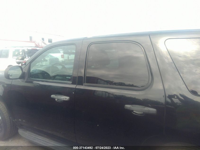 2014 CHEVROLET TAHOE COMMERCIAL - 1GNLC2E01ER138200