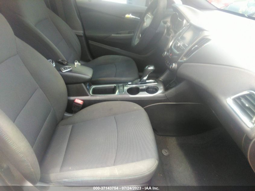 2017 CHEVROLET CRUZE LT - 1G1BE5SMXH7138549