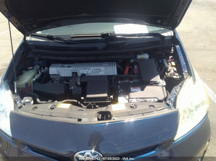 2015 TOYOTA PRIUS TWO - JTDKN3DU6F0402283