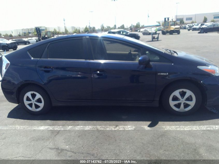 2015 TOYOTA PRIUS TWO - JTDKN3DU6F0402283