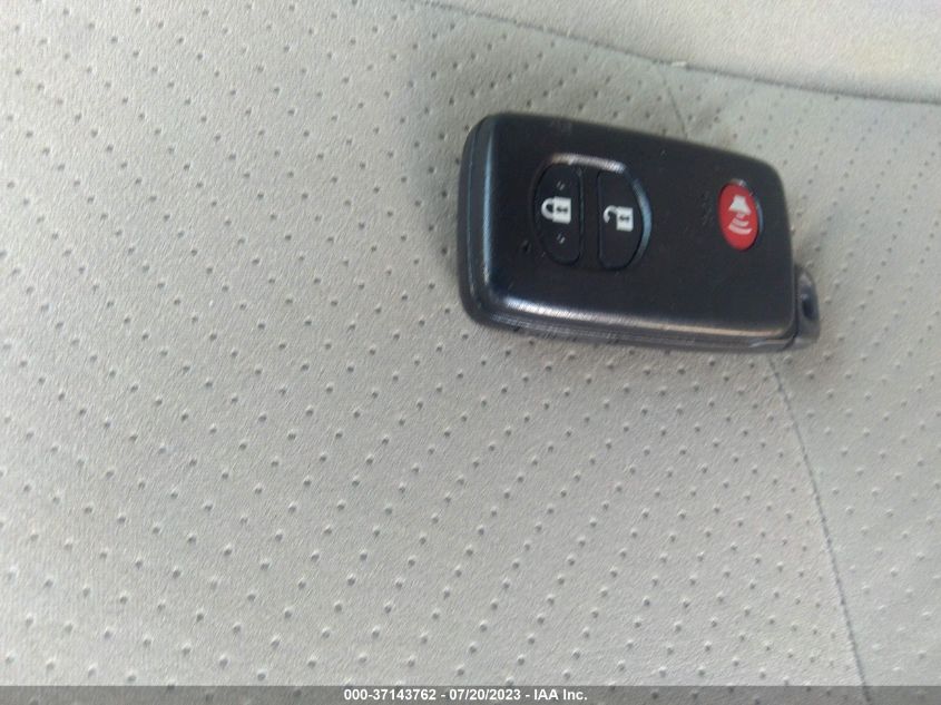 2015 TOYOTA PRIUS TWO - JTDKN3DU6F0402283