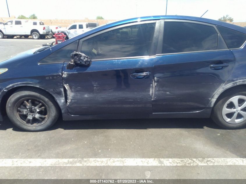 2015 TOYOTA PRIUS TWO - JTDKN3DU6F0402283