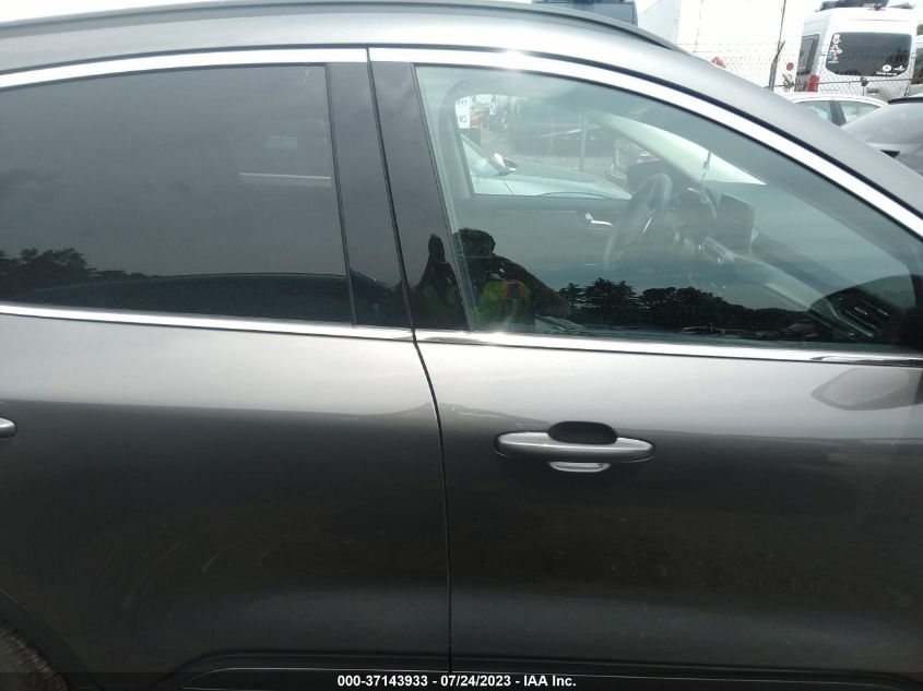 2022 FORD ESCAPE TITANIUM PLUG-IN HYBRID - 1FMCU0LZ0NUB73010