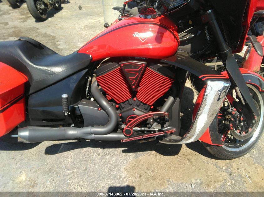 2014 VICTORY MOTORCYCLES CROSS COUNTRY - 5VPDW36N4E3034986