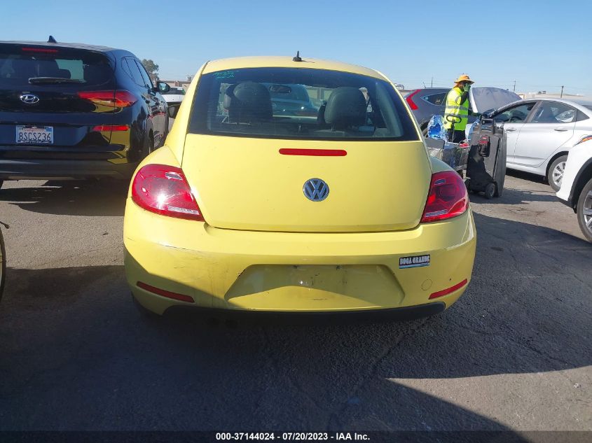 2015 VOLKSWAGEN BEETLE COUPE 1.8T FLEET EDITION - 3VWF17AT1FM644019