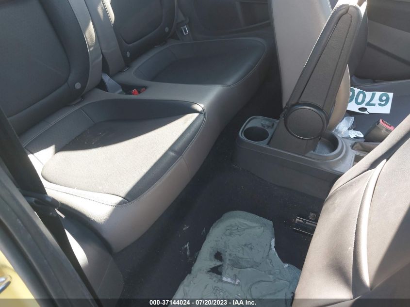 2015 VOLKSWAGEN BEETLE COUPE 1.8T FLEET EDITION - 3VWF17AT1FM644019