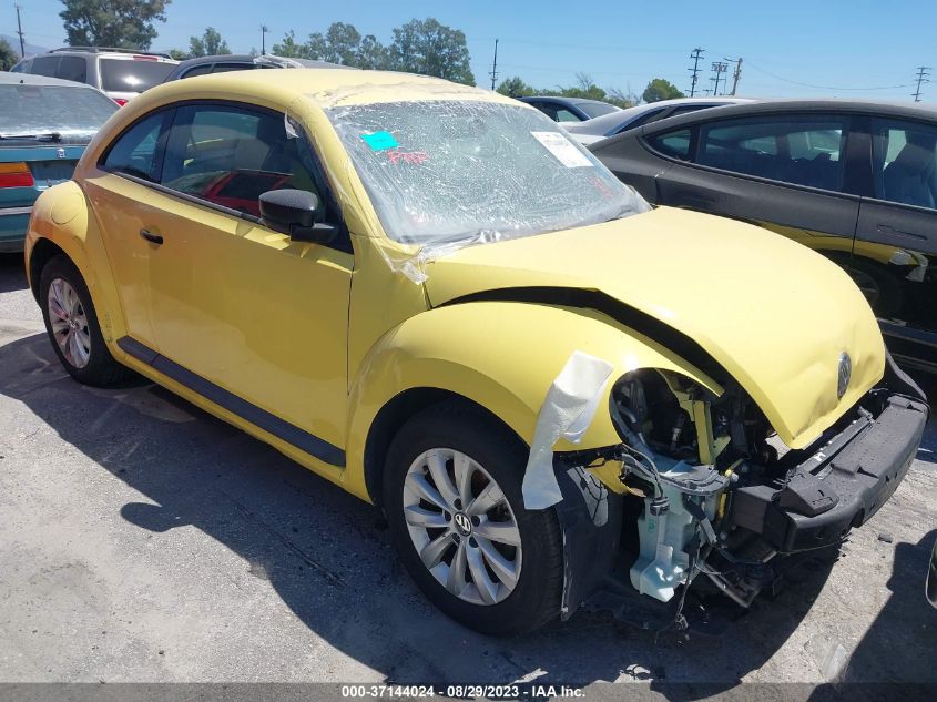 2015 VOLKSWAGEN BEETLE COUPE 1.8T FLEET EDITION - 3VWF17AT1FM644019