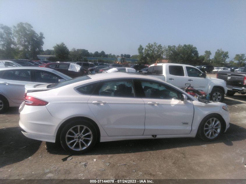 2017 FORD FUSION ENERGI TITANIUM/PLATINUM - 3FA6P0SU9HR190419