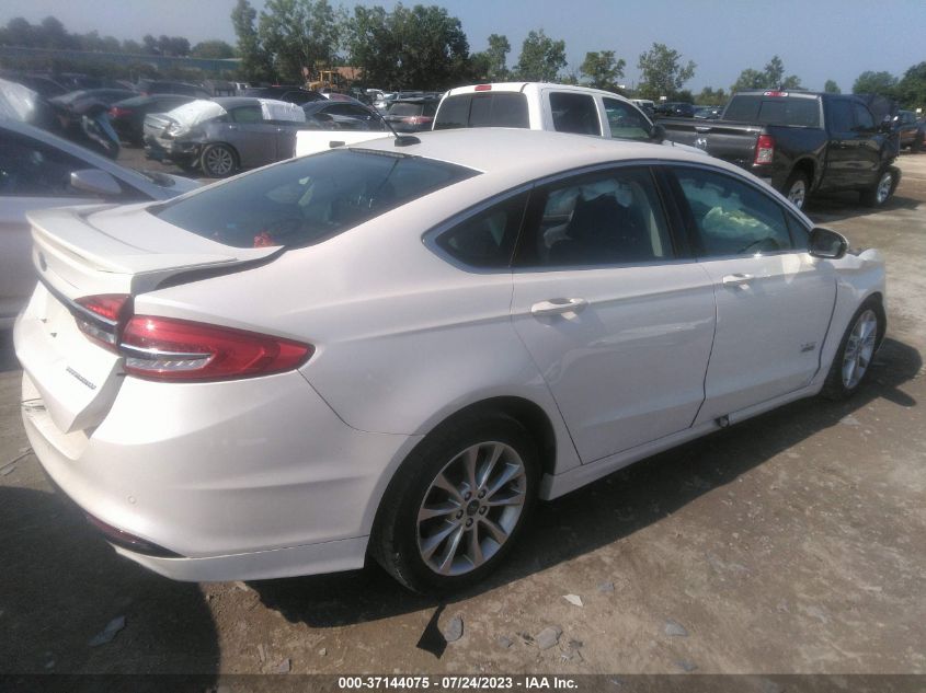 2017 FORD FUSION ENERGI TITANIUM/PLATINUM - 3FA6P0SU9HR190419