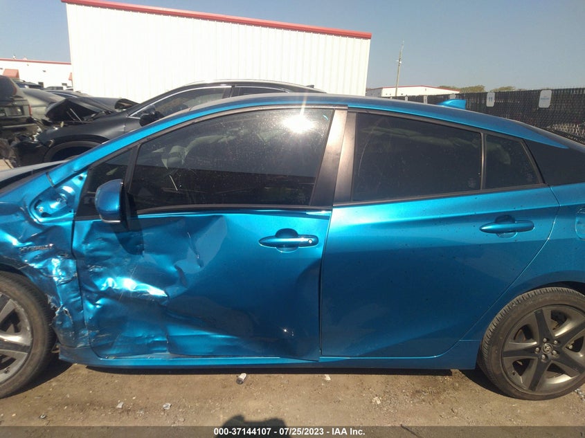 VIN JTDKARFUXL3122033 2020 TOYOTA PRIUS L/LE/XLE/LIMITED