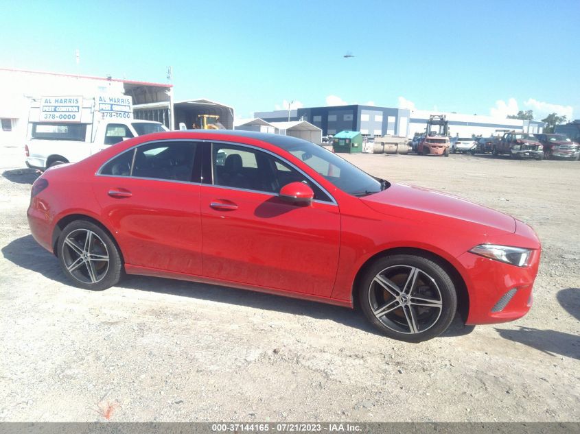 2019 MERCEDES-BENZ A-CLASS A 220 WDD3G4FB7KW022799