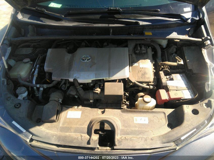 2016 TOYOTA PRIUS FOUR - JTDKARFU1G3517188