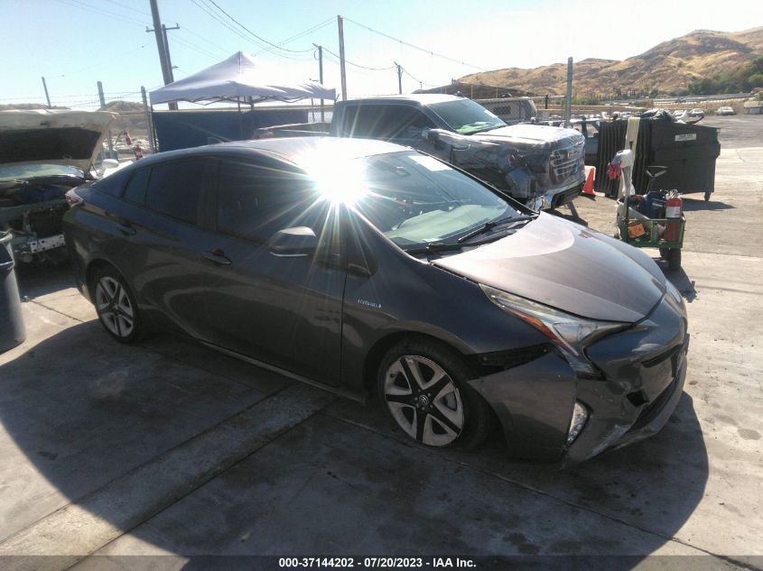 2016 TOYOTA PRIUS FOUR - JTDKARFU1G3517188