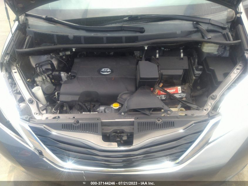 2015 TOYOTA SIENNA LE - 5TDKK3DC9FS669267