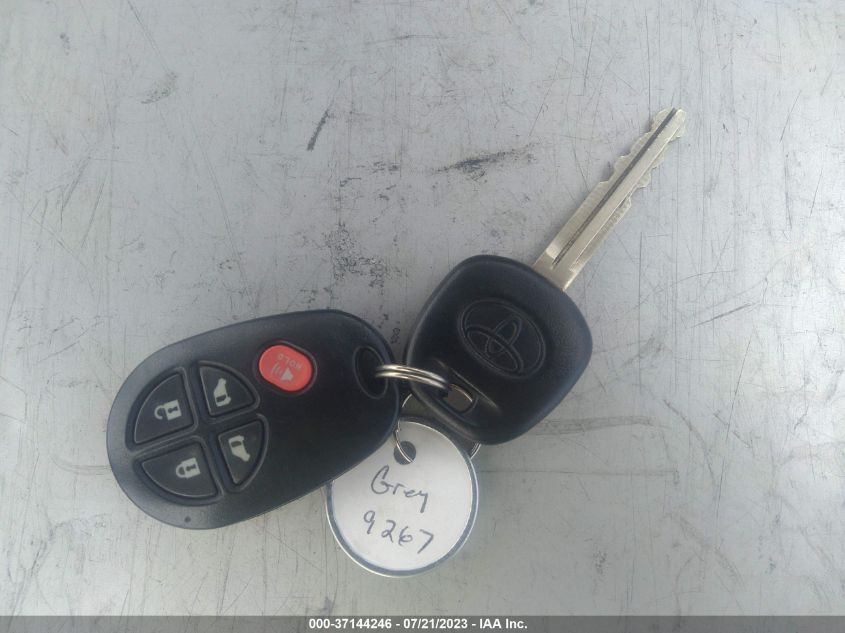 2015 TOYOTA SIENNA LE - 5TDKK3DC9FS669267