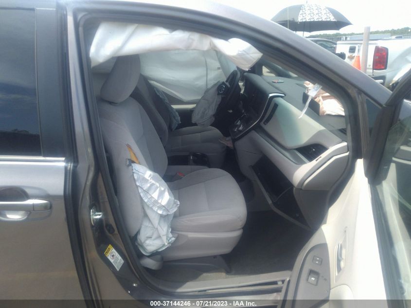 2015 TOYOTA SIENNA LE - 5TDKK3DC9FS669267