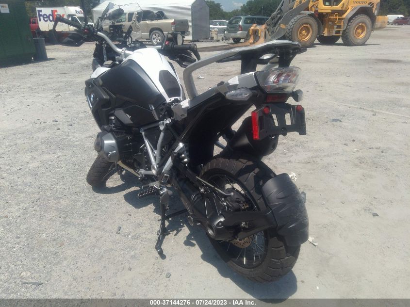 2023 BMW R 1250 GS WB10M0307P6G58471