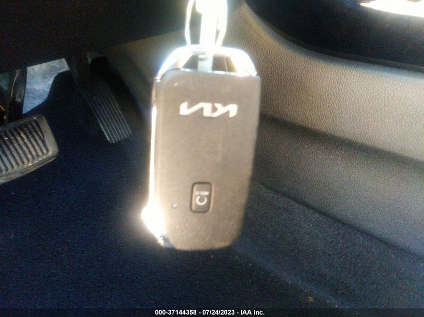 2022 KIA SELTOS S - KNDEU2AA3N7311952