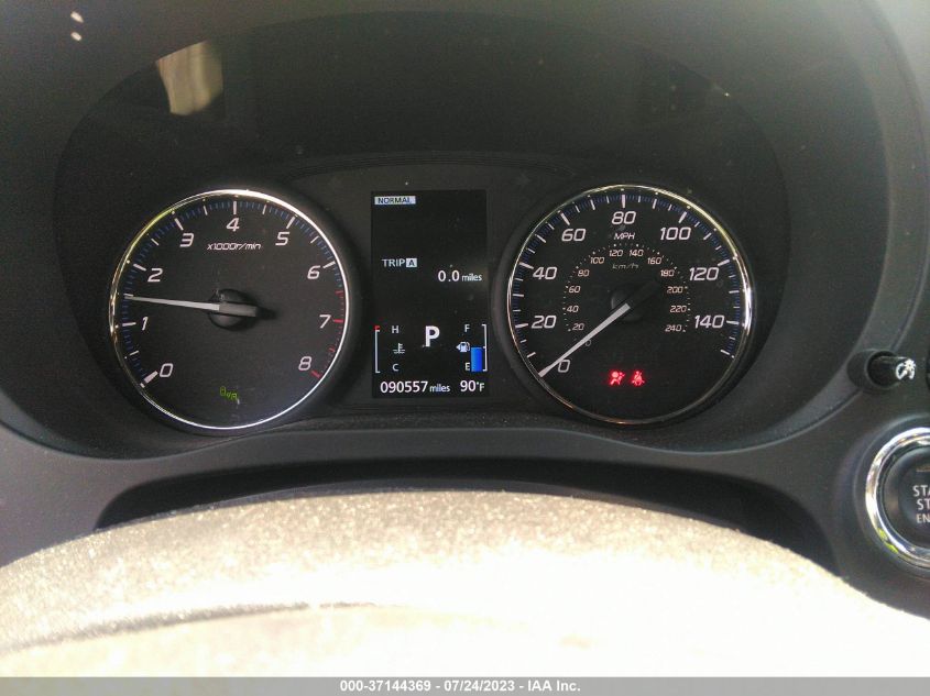 2018 MITSUBISHI OUTLANDER ES/SE/SEL/LE - JA4AZ3A33JZ025731