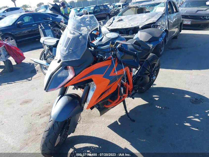 2023 KTM 1290 SUPER DUKE GT VBKV6940XPM967395