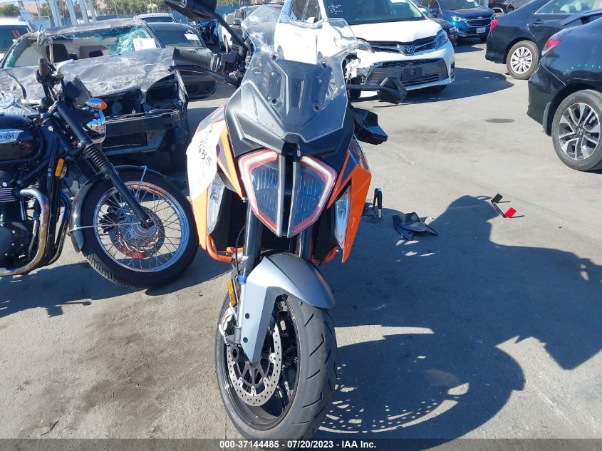 2023 KTM 1290 SUPER DUKE GT VBKV6940XPM967395