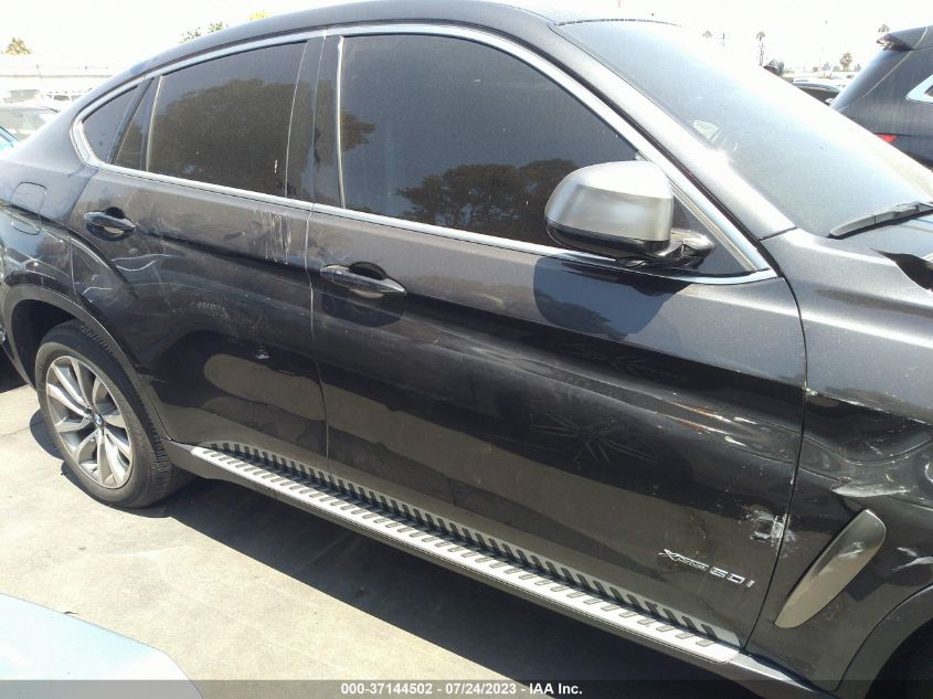 2015 BMW X6 XDRIVE50I - 5UXKU6C58F0F94242