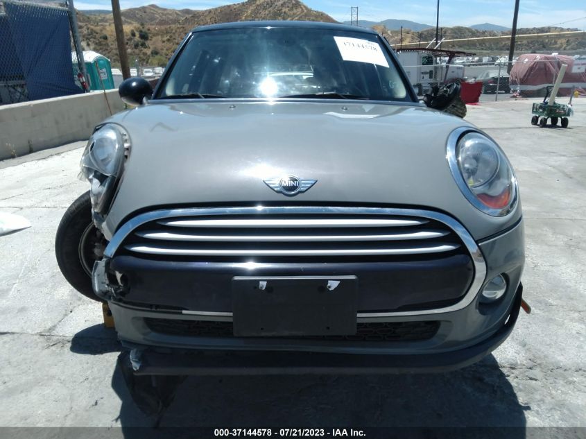 2015 MINI COOPER HARDTOP 4 DOOR WMWXS5C56FT831259