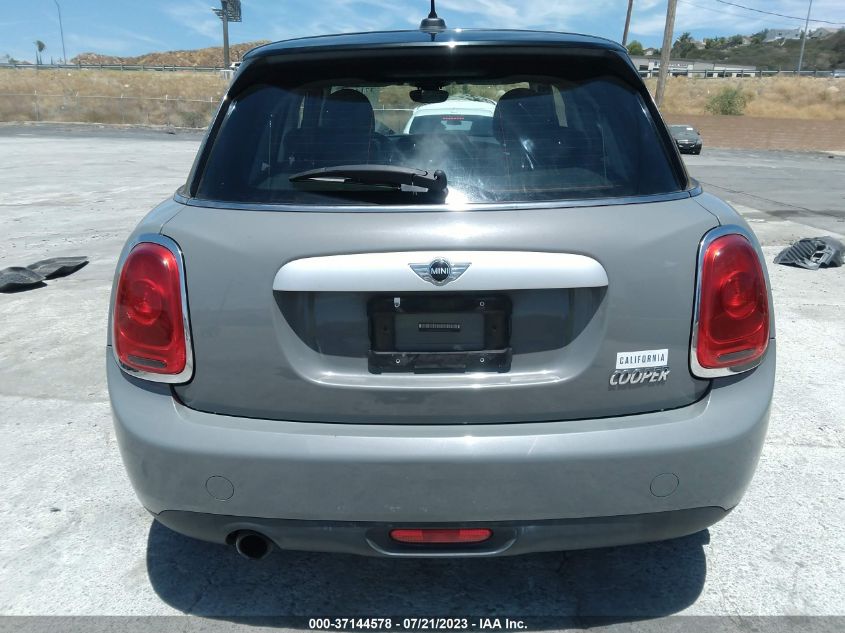 2015 MINI COOPER HARDTOP 4 DOOR WMWXS5C56FT831259