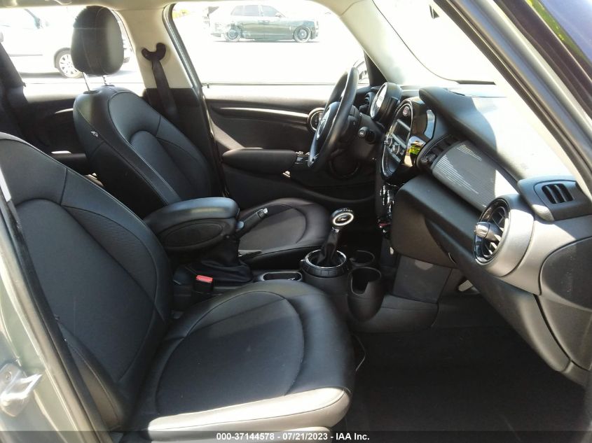 2015 MINI COOPER HARDTOP 4 DOOR WMWXS5C56FT831259