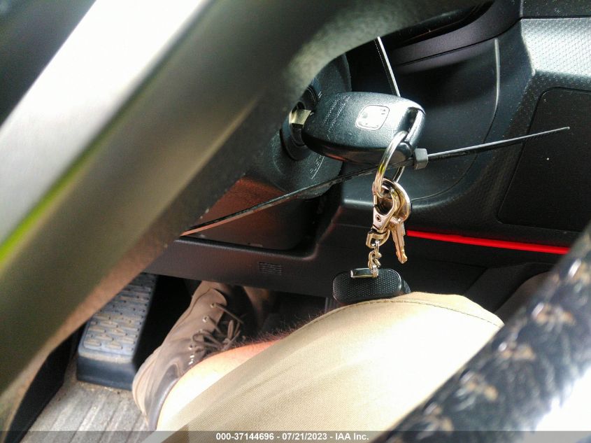 2013 HONDA RIDGELINE RTL - 5FPYK1F58DB002583