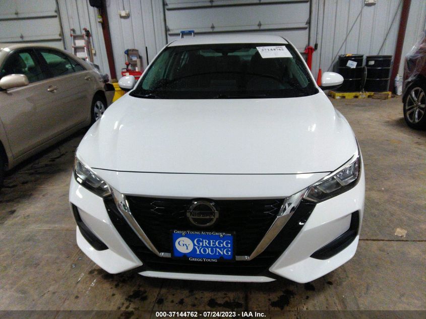 2020 NISSAN SENTRA SV - 3N1AB8CV0LY236813