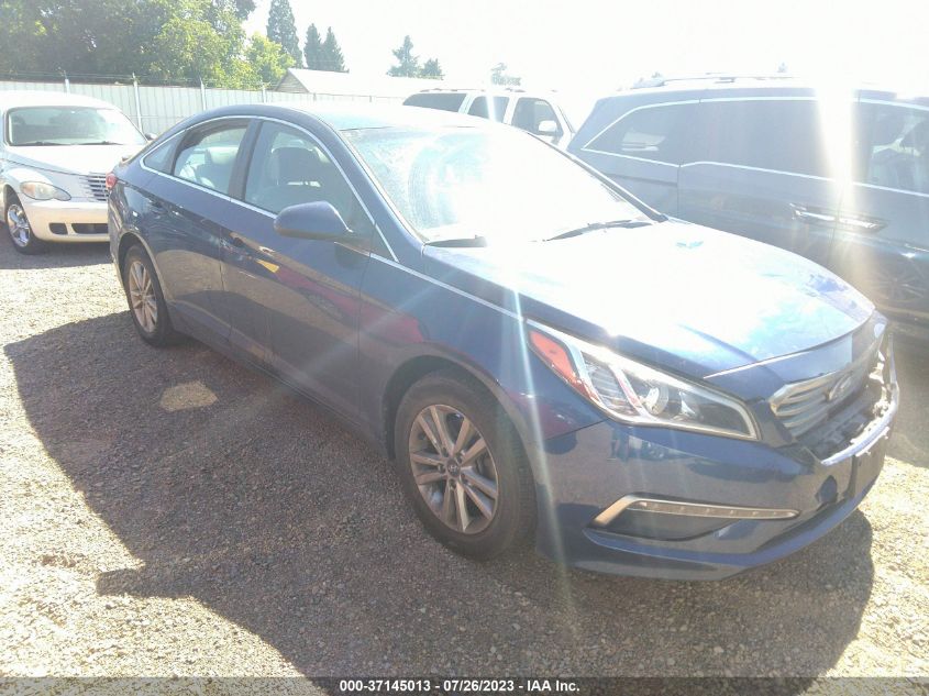 2015 HYUNDAI SONATA 2.4L SE - 5NPE24AFXFH246804