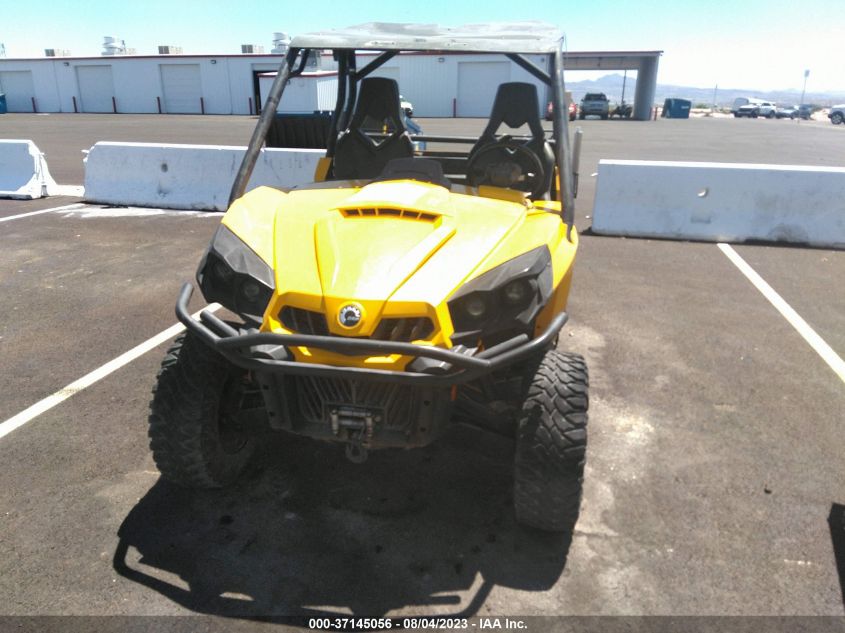 2013 CAN-AM COMMANDER 1000 DPS 3JBKGCP12DJ000223