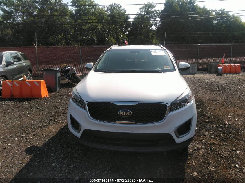 2016 KIA SORENTO LX/L - 5XYPGDA38GG173554