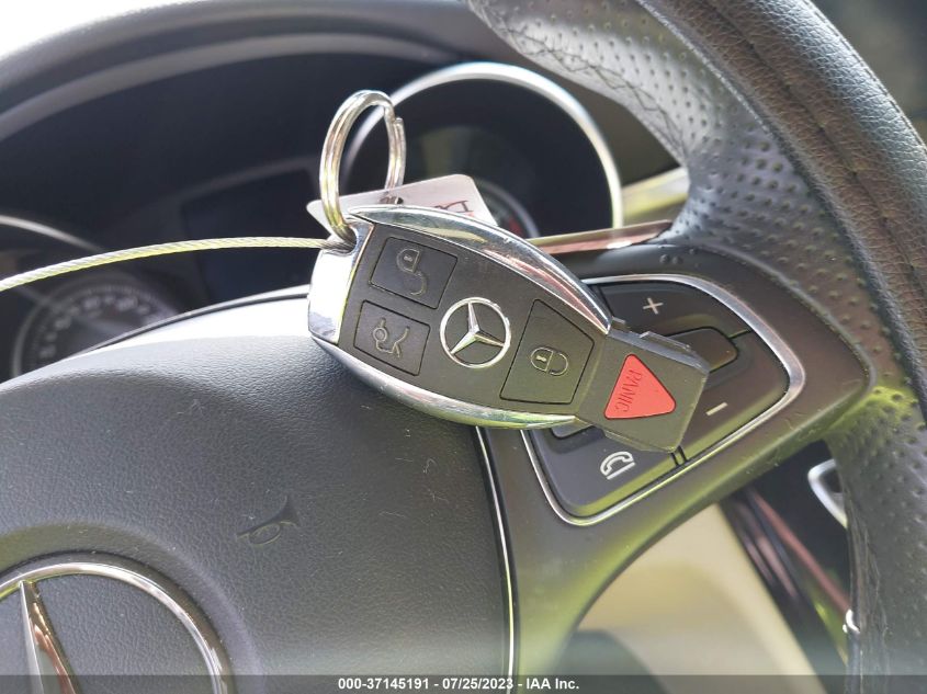 2015 MERCEDES-BENZ C-CLASS C 300 - 55SWF4JB5FU072658