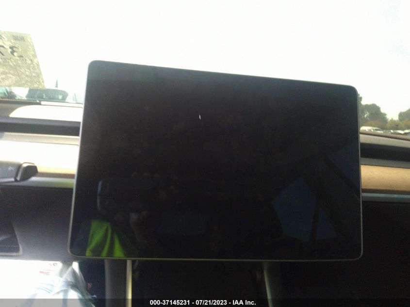 2019 TESLA MODEL 3 - 5YJ3E1EA3KF305356