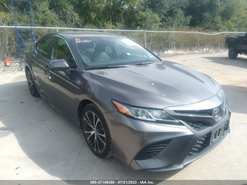 2020 TOYOTA CAMRY SE - 4T1G11AK2LU935207