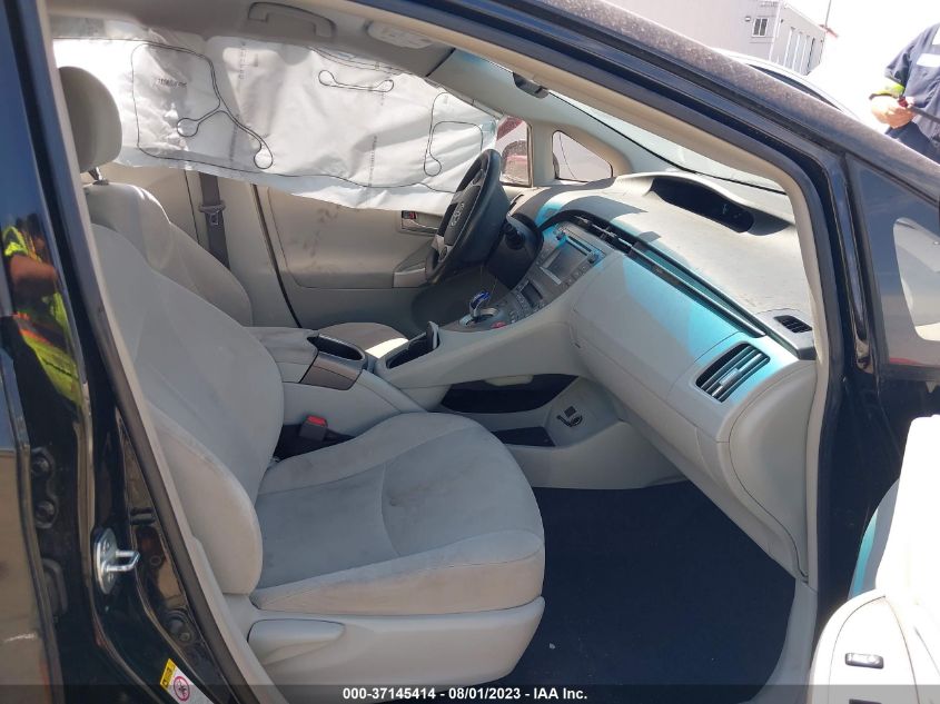 2014 TOYOTA PRIUS FOUR/FIVE/THREE/ONE/TWO - JTDKN3DU3E0372805