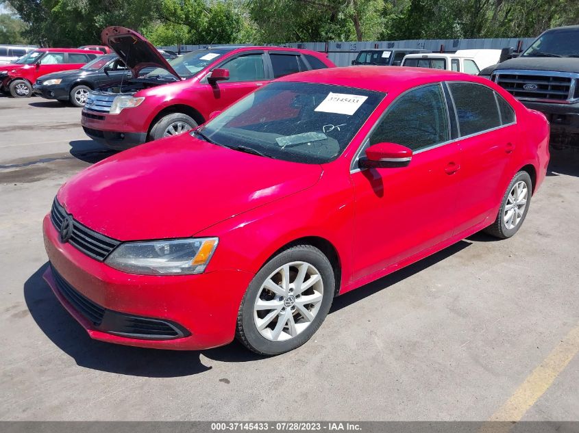 2013 VOLKSWAGEN JETTA SEDAN SE W/CONVENIENCE - 3VWBX7AJ3DM401398